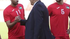 الرجوب يتمنى التوفيق للدباغ في مسيرته الاحترافية