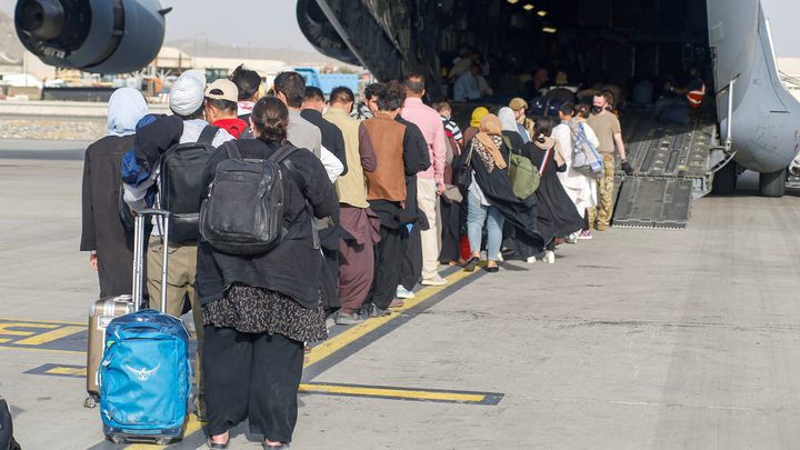 طالبان ستسمح لـ 200 أميركي ومدنيين بالرحيل