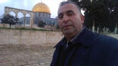 الاحتلال يبعد أسير محرر عن المسجد الأقصى