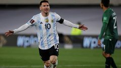 هاتريك ميسي يقود الأرجنتين للانتصار ويتخطى بيليه بهدفين