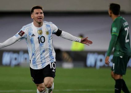 هاتريك ميسي يقود الأرجنتين للانتصار ويتخطى بيليه بهدفين