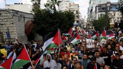 وقفة دعم للأسرى في الخليل