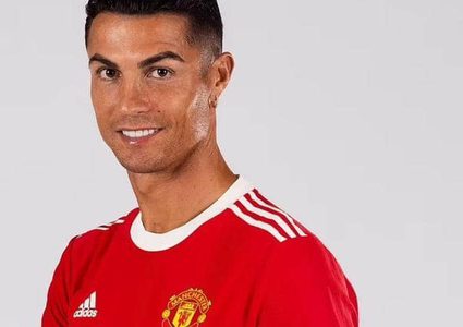 رقم تاريخي وشيك لرونالدو