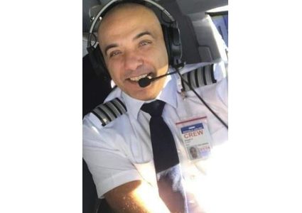 طيار فلسطيني يصل لأعلى درجة علمية في قيادة طائرات ضخمة