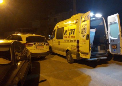 إصابة سيدة بجروح خطيرة إثر تعرضها لجريمة طعن في أم الفحم