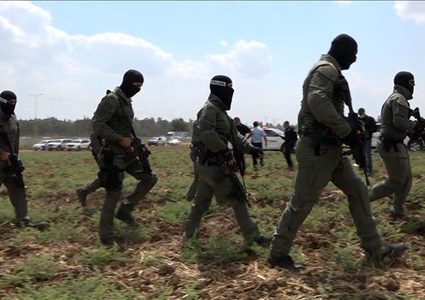 الاحتلال يواصل البحث عن الأسيرين انفيعات وكممجي