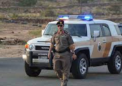 شاب يقتل والديه طعنًا بالسكين في مكة المكرمة