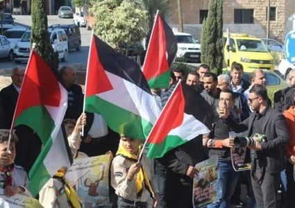 نابلس: وقفة لمساندة الأسرى في سجون الاحتلال