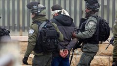 الاحتلال يعتقل شابين بعد الاعتداء عليهما في القدس القديمة