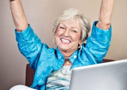 أطعمة توقف عن تناولها بعد سن الستين