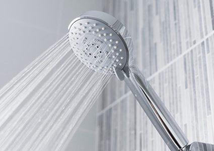 تحذير.. الاستحمام بهذه الطريقة يضر بصحة القلب والدماغ