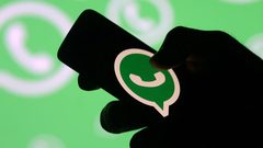 فيسبوك تستخدم آليات رقابة في تشغيل واتساب