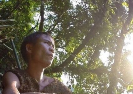 فيتنام: رحيل فتى الأدغال الحقيقي بعد تناول الأطعمة الجديدة