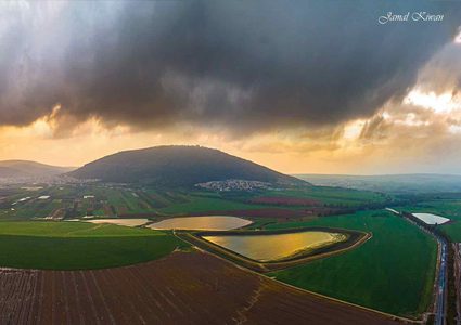 "أسير الاستيطان" سهل مرج بن عامر.. يطعم أسرى "نفق الحرية"