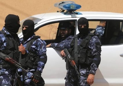 "فتح" تستهجن استمرار استدعاء "حماس" لكوادرها في غزة