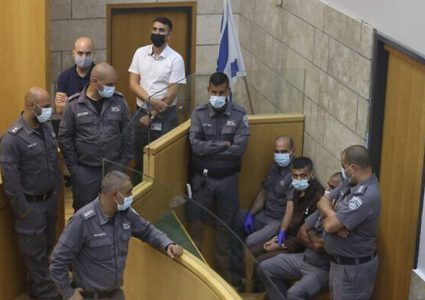 محامٍ يروي تفاصيل زيارته للأسير المعاد اعتقاله محمد العارضة