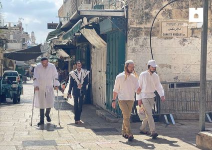 إغلاق المحال التجارية وانتشار للمستوطنين في أرجاء القدس القديمة بسبب ما يسمى "عيد الغفران اليهودي"