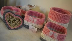 هديل أبو صالحة تبدع في تطوير فن الكروشيه ليناسب أذواق الجميع