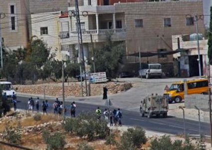إصابة طالب برصاص الاحتلال خلال مواجهات قرب مدرسة تقوع