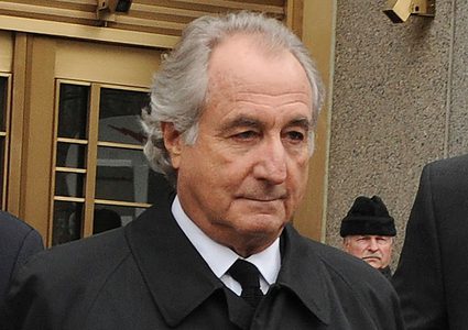 ضحايا أكبر محتال عرفه التاريخ يستعيدون 568 مليون دولار بعد وفاته