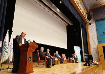 محافظ نابلس يشارك في حفل وضع حجر أساس مركز علاج أمراض الكلى