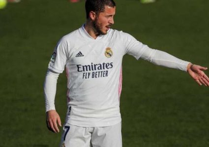 السيناريو المعتاد يهدد هازارد في موقعة فالنسيا