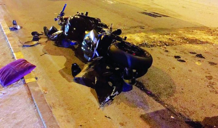 مصرع سائق دراجة نارية في حادث سير ذاتي
