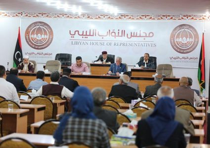مجلس النواب الليبي يحجب الثقة عن حكومة الوحدة الوطنية