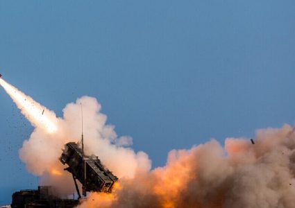 الدفاعات السعودية تدمر مسيرة مفخخة