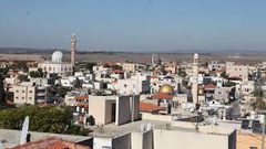 كفر قرع: إغلاق المرافق العامة بسبب تفشي فيروس كورونا