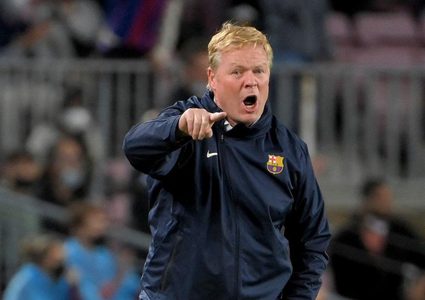 كومان: جودة ميسي غطت على مشاكل برشلونة