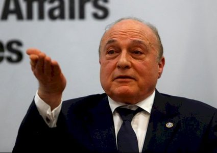 وزير المالية: الوضع المالي للسلطة مرشح للتعقيد