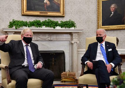 بايدن يرفض الالتزام بإبرام اتفاقية للتجارة الحرة مع بريطانيا