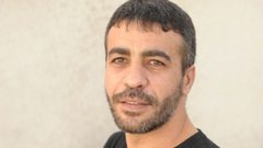 تردي الوضع الصحي للأسير ناصر أبو حميد والاحتلال يماطل بعلاجه