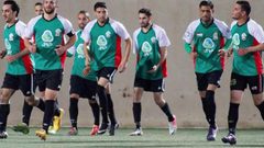 المكبر يعمق جراح الامعري في دوري المحترفين