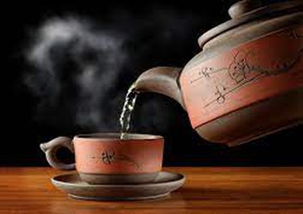 خبيرة تحذر من تناول المشروبات الساخنة في فصلي الشتاء والخريف