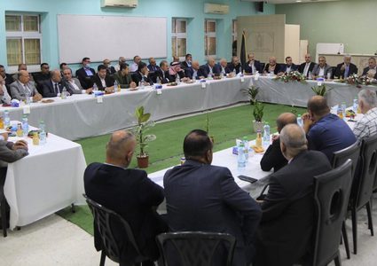 عورتاني يعقد عدة اجتماعات في الخليل ويطلع على واقع التعليم