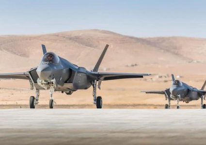 "إسرائيل" تدعم سلاحها الجوي بـ 3 طائرات "F-35"