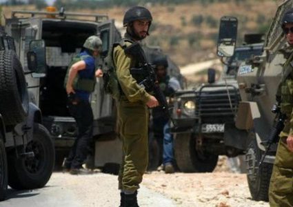 الاحتلال يشدد إجراءاته العسكرية في محيط بيت إكسا