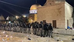 محافظة القدس: ما يجري في الأقصى محاولة لفرض وقائع جديدة