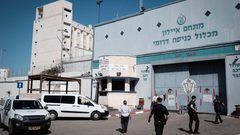 الأسيران الأعرج وأبو هواش يقبعان في ظروف قاسية