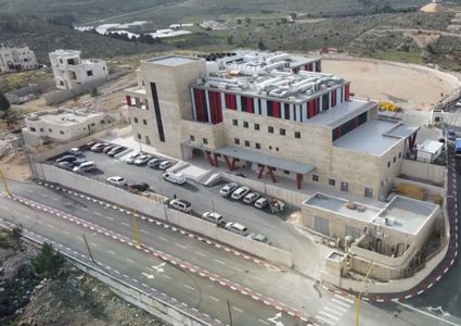 الكيلة تفتتح مستشفى دورا الحكومي جنوب الخليل