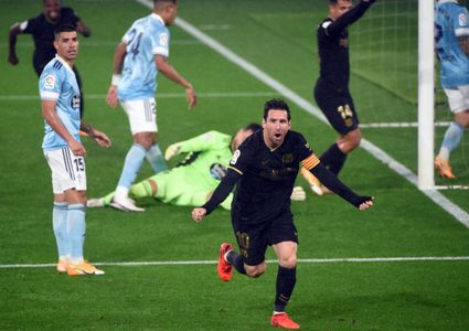 أول تعليق لميسي بعد هدفه المذهل في شباك مانشستر سيتي