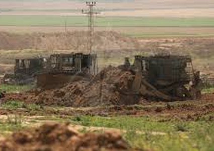 جميل المطور يطلع السفير المصري على انتهاكات الاحتلال للبيئة