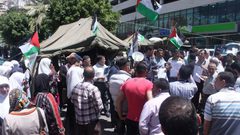 اعتصام اسنادي للأسرى المضربين عن الطعام في نابلس