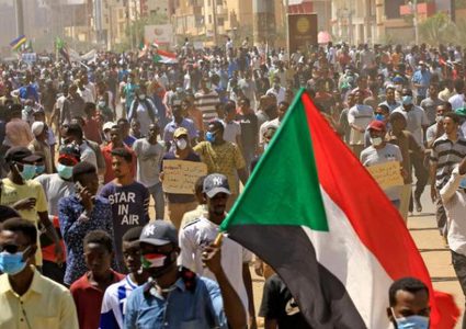 السودان: مسيرات شعبية حاشدة بالخرطوم لدعم التحول الديمقراطيّ