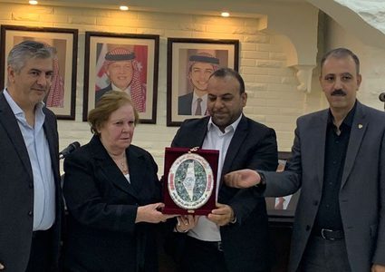 اتحاد الكتاب الفلسطينيين يحتفي بالمفكر ناصيف عواد