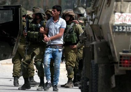 الاحتلال يعتقل 13 مواطنا من مناطق مختلفة بالضفة الغربية