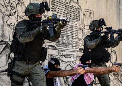 المتابعة تدين إدخال الشاباك والجيش للمجتمع العربي لمكافحة الجريمة