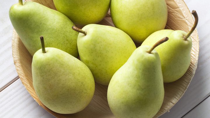 مرضى الجهاز الهضمي محرومون من تناول الكمثرى